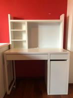 Bureau met magneet bord, Ophalen, Zo goed als nieuw, Bureau