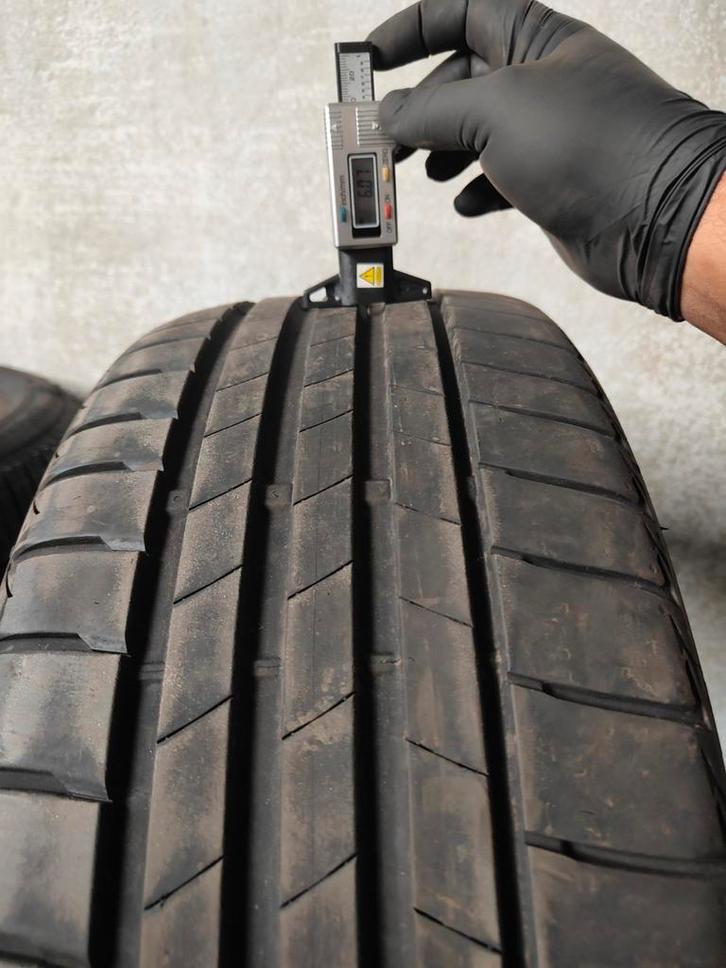 225/40r19 Bridgestone 60€ per stuk met plaatsen 22540r19 r19, Auto-onderdelen, Besturing, Ophalen of Verzenden