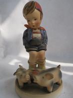 Hummel jongens met varkens, Verzamelen, Ophalen of Verzenden, Zo goed als nieuw, Hummel