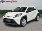 Toyota Aygo X X play+comfortpack+camera, 72 pk, Wit, Handgeschakeld, 1000 cc