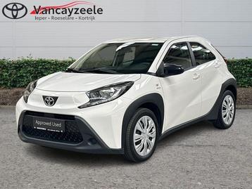 Toyota Aygo X X play+comfortpack+camera  beschikbaar voor biedingen