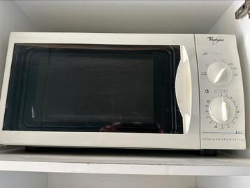 microgolfoven Whirlpool M401 beschikbaar voor biedingen