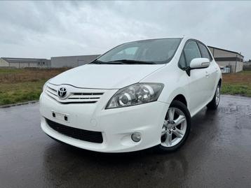 TOYOTA AURIS 2.0 D-4D EURO 5 