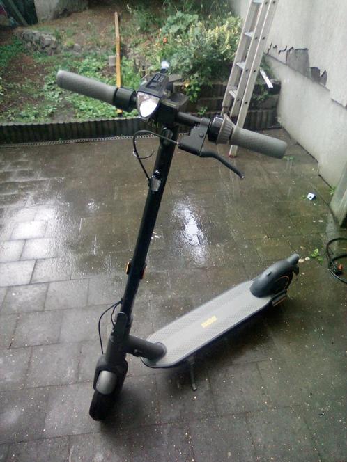 NINEBOT G30+, Fietsen en Brommers, Steps, Zo goed als nieuw, Elektrische step (E-scooter), Ophalen of Verzenden