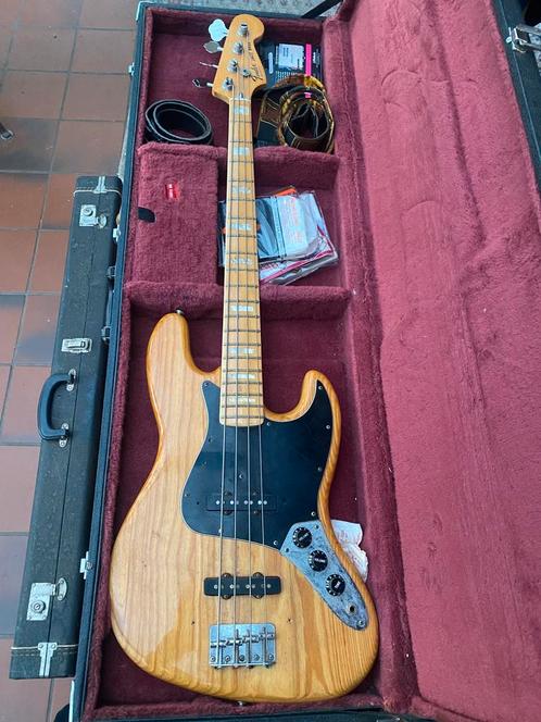 Fender Jazz Bass 1978 , closet queen !, Muziek en Instrumenten, Snaarinstrumenten | Gitaren | Bas, Gebruikt, Elektrisch, Ophalen