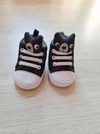 Babyslofjes maat 17-18, Kinderen en Baby's, Babykleding | Schoentjes en Sokjes, Ophalen of Verzenden, Zo goed als nieuw, Slofjes