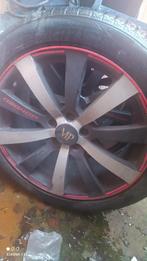 BANDEN EN VELGEN 235 45 R18. 5X108, Auto-onderdelen, Banden en Velgen, Ophalen, 18 inch, Gebruikt, 235 mm