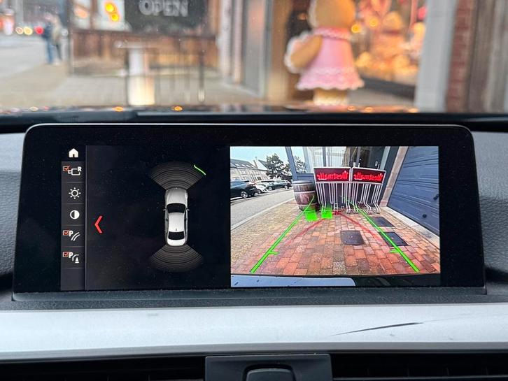 BMW 318i, Auto's, BMW, Particulier, 3 Reeks, ABS, Achteruitrijcamera, Airconditioning, Alarm, Apple Carplay, Bluetooth, Centrale vergrendeling