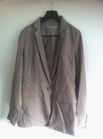 Beau blazer taupe plus long (taille S) NEUF, Vêtements | Femmes, Vestes & Costumes, Neuf, Enlèvement ou Envoi, 3 suisses, Taille 36 (S)