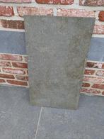 Keramische tegel grijs - 59.5 cm. x 34 cm x 2 cm, Enlèvement
