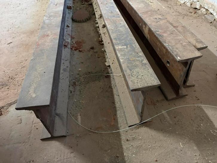 Poutrelles IPE IPN, Bricolage & Construction, Métaux, Utilisé, Autres métaux, Enlèvement
