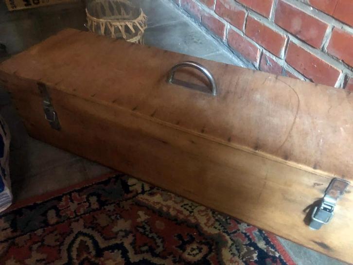 houten kist Belgian Industrial Militaria, Huis en Inrichting, Kasten | Lockerkasten, Gebruikt, Ophalen