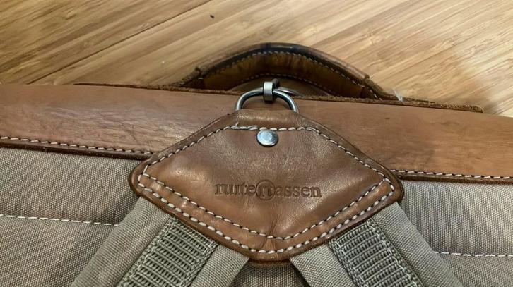 Lederen boekentas ruitertassen, Handtassen en Accessoires, Tassen | Schooltassen, Gebruikt, Aktetas of Boekentas, 30 tot 40 cm