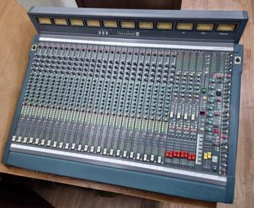 Soundcraft K3 24 channel mixing console beschikbaar voor biedingen