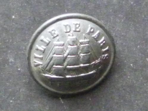Bouton bombé de la Ville de Paris après 1870 (second Empire), Verzamelen, Militaria | Algemeen, Landmacht, Embleem of Badge, Verzenden