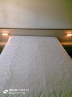 Lit avec Matlat et 2 commandes dans chaque côté, Enlèvement