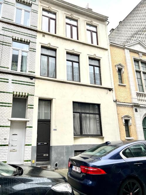 Appartement met 2 slaapkamers in Oostende centrum, Immo, Huizen en Appartementen te koop, Oostende, tot 200 m², Appartement, F