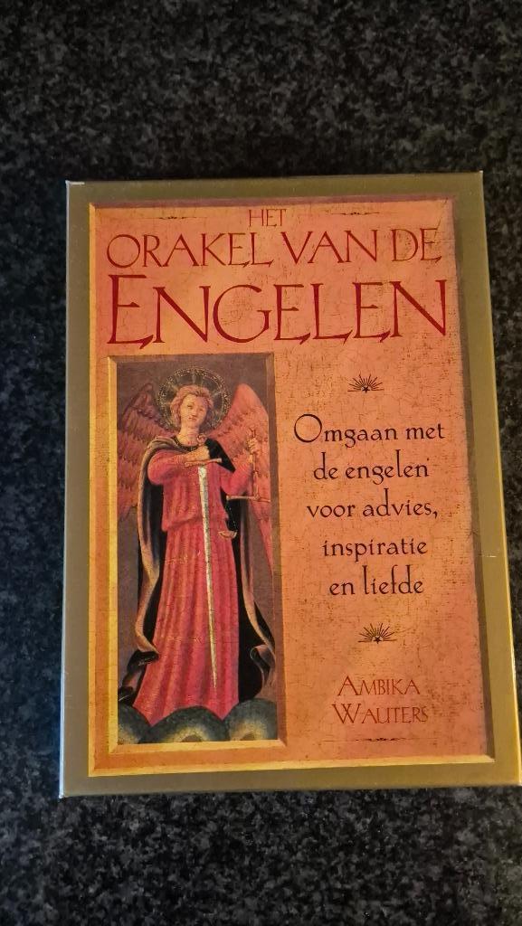 Orakel van de Engelen, Boeken, Esoterie en Spiritualiteit, Zo goed als nieuw, Ophalen of Verzenden