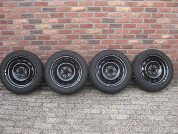 BMW 1 serie winterbanden met velgen, Auto-onderdelen, Banden en Velgen, Ophalen, Gebruikt, Velg(en), 16 inch