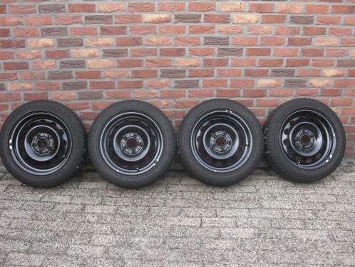 BMW 1 serie winterbanden met velgen, Auto-onderdelen, Banden en Velgen, Velg(en), Winterbanden, 16 inch, 185 mm, Personenwagen