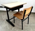 Bureau en stoel in vintage school stijl Buton, Ophalen