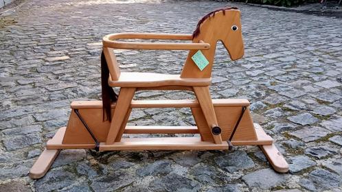 Prachtig retro schommelpaard, volledig in hout, Kinderen en Baby's, Speelgoed | Houten speelgoed, Rij- of Hobbelspeelgoed, Ophalen