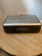 DAB+ projectie wekkerradio, Elektronische apparatuur, Wekkers, Ophalen of Verzenden, Gebruikt, Digitaal