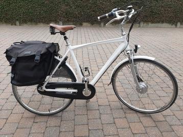 azor elektrische fiets beschikbaar voor biedingen