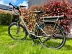 E-bike Veloci in heel goede en jonge staat, maat 48, Fietsen en Brommers, Overige merken, Gebruikt, 50 km per accu of meer, 47 tot 51 cm