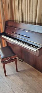 Bruine buffetpiano Yamaha + bijpassende kruk, Muziek en Instrumenten, Piano's, Ophalen, Zo goed als nieuw, Bruin, Piano