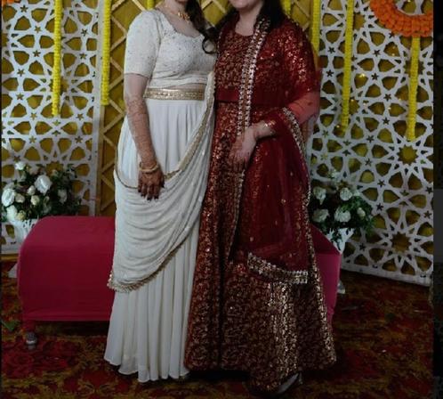 Tenue indienne (lehenga) rouge et or, Kleding | Dames, Trouwkleding en Trouwaccessoires, Zo goed als nieuw, Bruidsmeisjeskleding