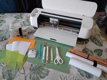 Cricut maker en toebehoren beschikbaar voor biedingen