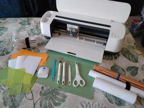 Cricut maker en toebehoren, Hobby en Vrije tijd, Scrapbooking, Zo goed als nieuw, Cricut, Ophalen