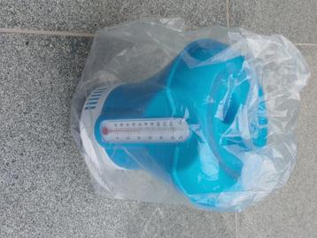 Chloorvlotter met thermometer beschikbaar voor biedingen