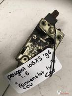 Peugeot 106 xs 1996 binnenslot linksvoor met cv, Auto-onderdelen, Ophalen of Verzenden, Gebruikt