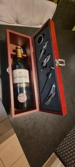 luxe kistje met alle benodigdheden  voor afstoppen fles  en, Ophalen, Zo goed als nieuw, Rode wijn