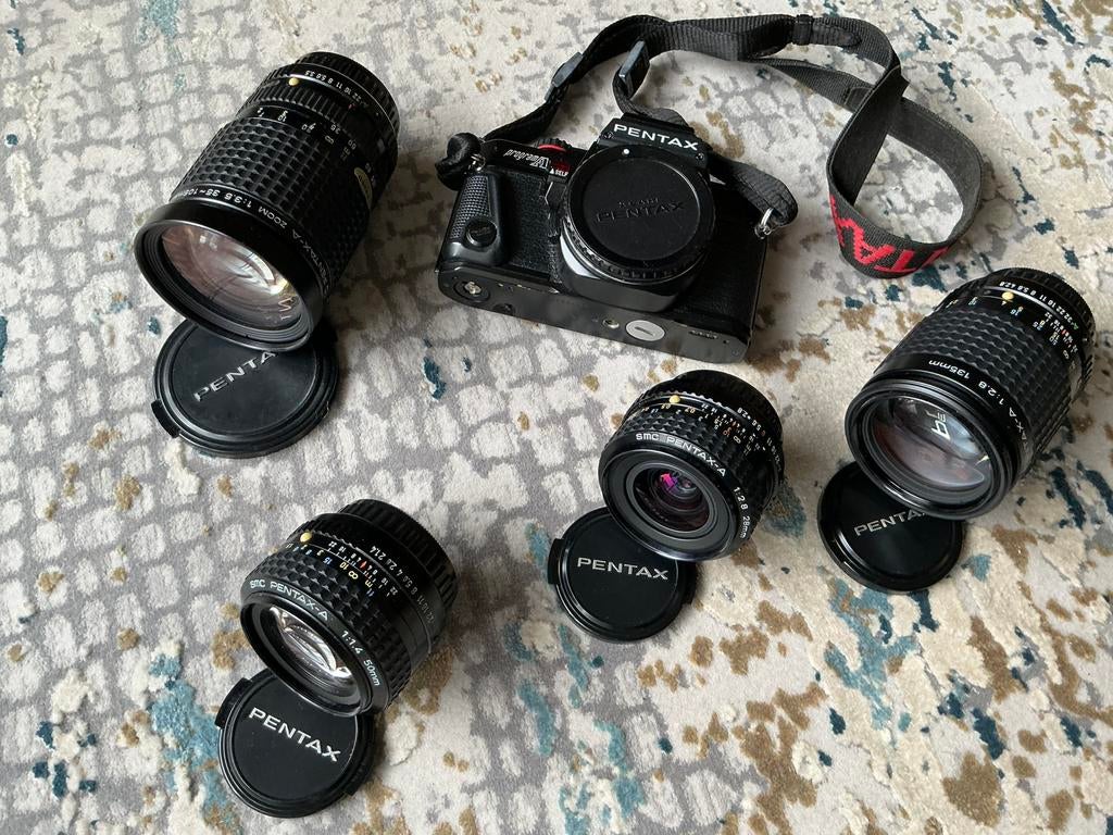 Retro- analoge Pentax met lenzen, Audio, Tv en Foto, Fotocamera's Analoog, Zo goed als nieuw, Pentax, Ophalen