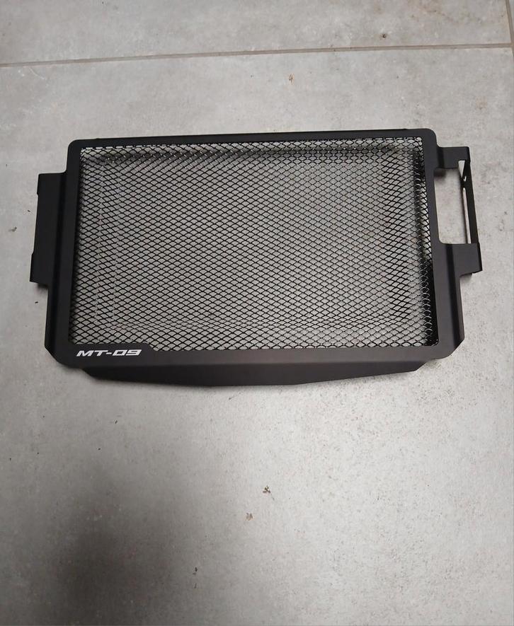 Radiatorbescherming voor Yamaha MT-09 2024/25, Motoren, Onderdelen | Yamaha, Gebruikt, Ophalen of Verzenden
