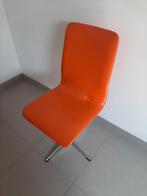 Seventies stoel in oranje skai met vierpoot in chroom, Ophalen