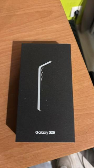 Mooie nieuwe samsung s25 beschikbaar voor biedingen
