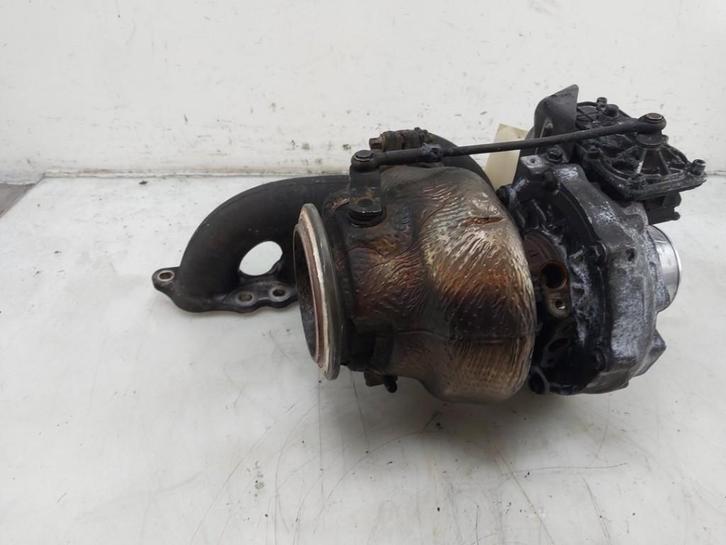 TURBO Mercedes-Benz A-Klasse AMG (177.0) (|A1390903500|), Auto-onderdelen, Motor en Toebehoren, Mercedes-Benz, Gebruikt