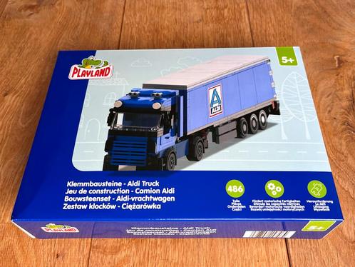 Aldi vrachtwagen met trailer oplegger, Playland past op Lego, Kinderen en Baby's, Speelgoed | Duplo en Lego, Nieuw, Complete set