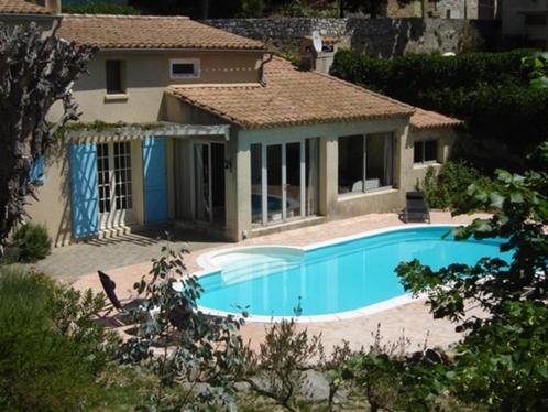 Villa avec piscine dans le sud de la France., Immo, Étranger, France, Maison d'habitation, Village