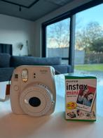 Instax mini 9 + 2 navullingen, Audio, Tv en Foto, Fotocamera's Analoog, Ophalen of Verzenden, Zo goed als nieuw