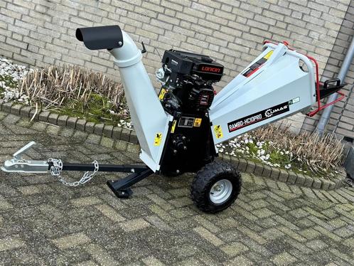 Lumag Hc10pro jong gebruikte Demo hakselaar verkocht, Zakelijke goederen, Machines en Bouw | Tuin, Park en Bosbouw, Hakselaar