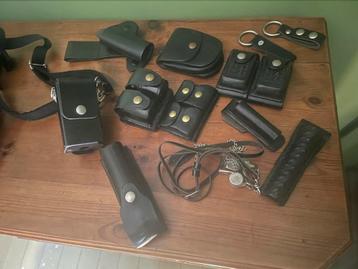 Accessoires de ceinturon de police, Enlèvement ou Envoi, Gendarmerie, Autres types
