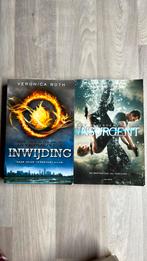 Divergent serie boek 1 & 2 (Nederlands), Veronica Roth, Fictie, Ophalen of Verzenden, Zo goed als nieuw