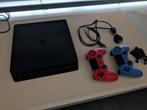 PlayStation 4 Slim – 2 Controllers + Strike Pack, Consoles de jeu & Jeux vidéo, 500 GB, Comme neuf, Enlèvement, Avec 2 manettes
