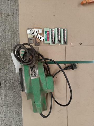 Hitachi Schaafmachine incl. messenreeks  beschikbaar voor biedingen