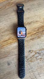 Apple watch SE rose 44mm, Handtassen en Accessoires, Smartwatches, Ophalen, IOS, Zo goed als nieuw, Roze